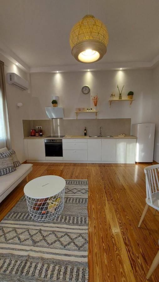 Onar Beachfront Residence, Loutraki Exteriér fotografie